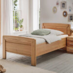 Einzelbett & Nachtkommode In Eiche – Ideal Für Senioren Throughout Senioren Schlafzimmer