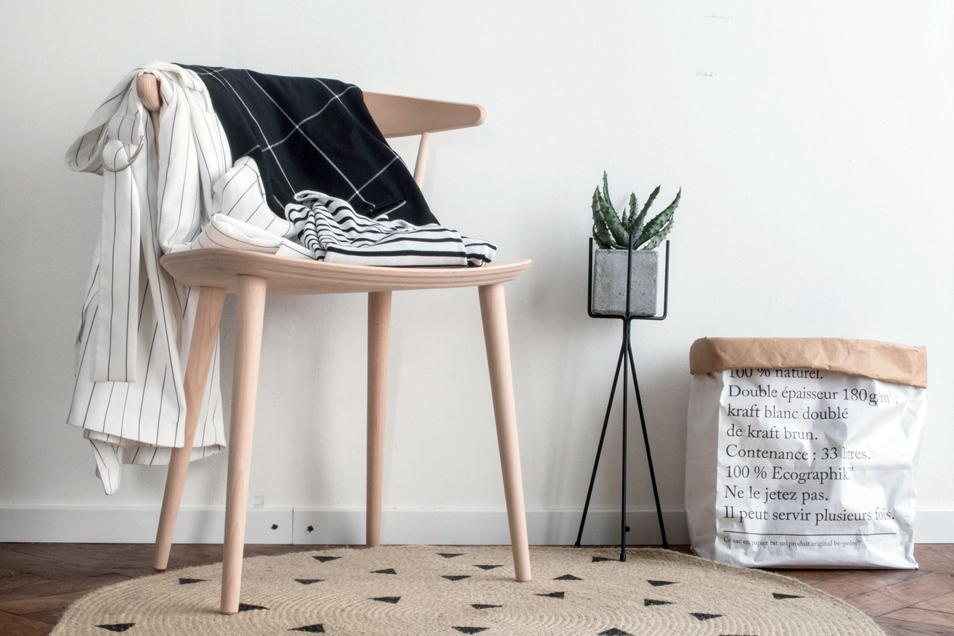 Jeder Braucht Einen Ablagestuhl Im Schlafzimmer - Craftifair for Ablage Schlafzimmer