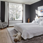 So Cool Und Elegant Sehen Grau Eingerichtete Schlafzimmer Aus within Schlafzimmer Grau