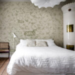 Vintage Botanic Green Wallpaper Within Vintage Tapete Schlafzimmer