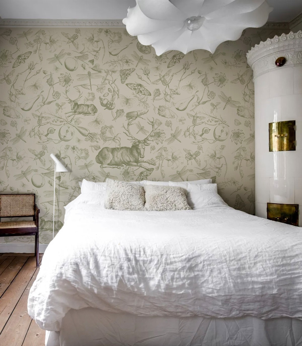 Vintage Botanic Green Wallpaper within Vintage Tapete Schlafzimmer